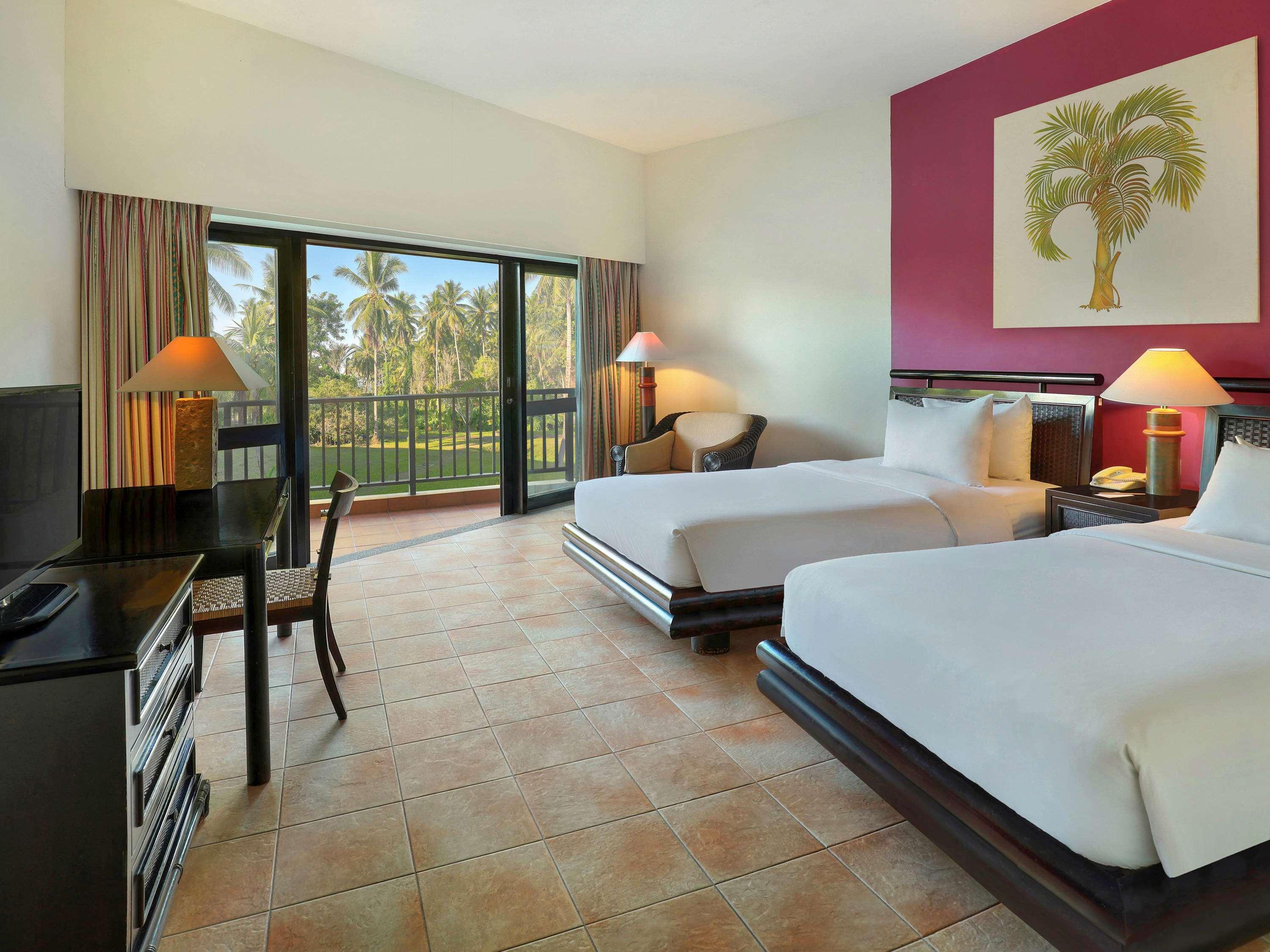 Manado Tateli Resort And Convention Exterior photo