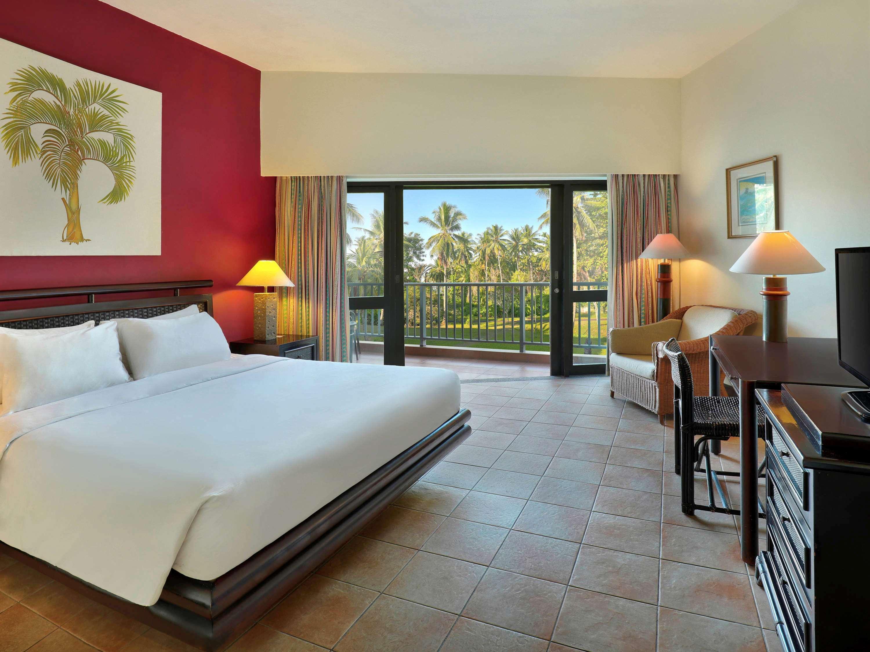 Manado Tateli Resort And Convention Exterior photo