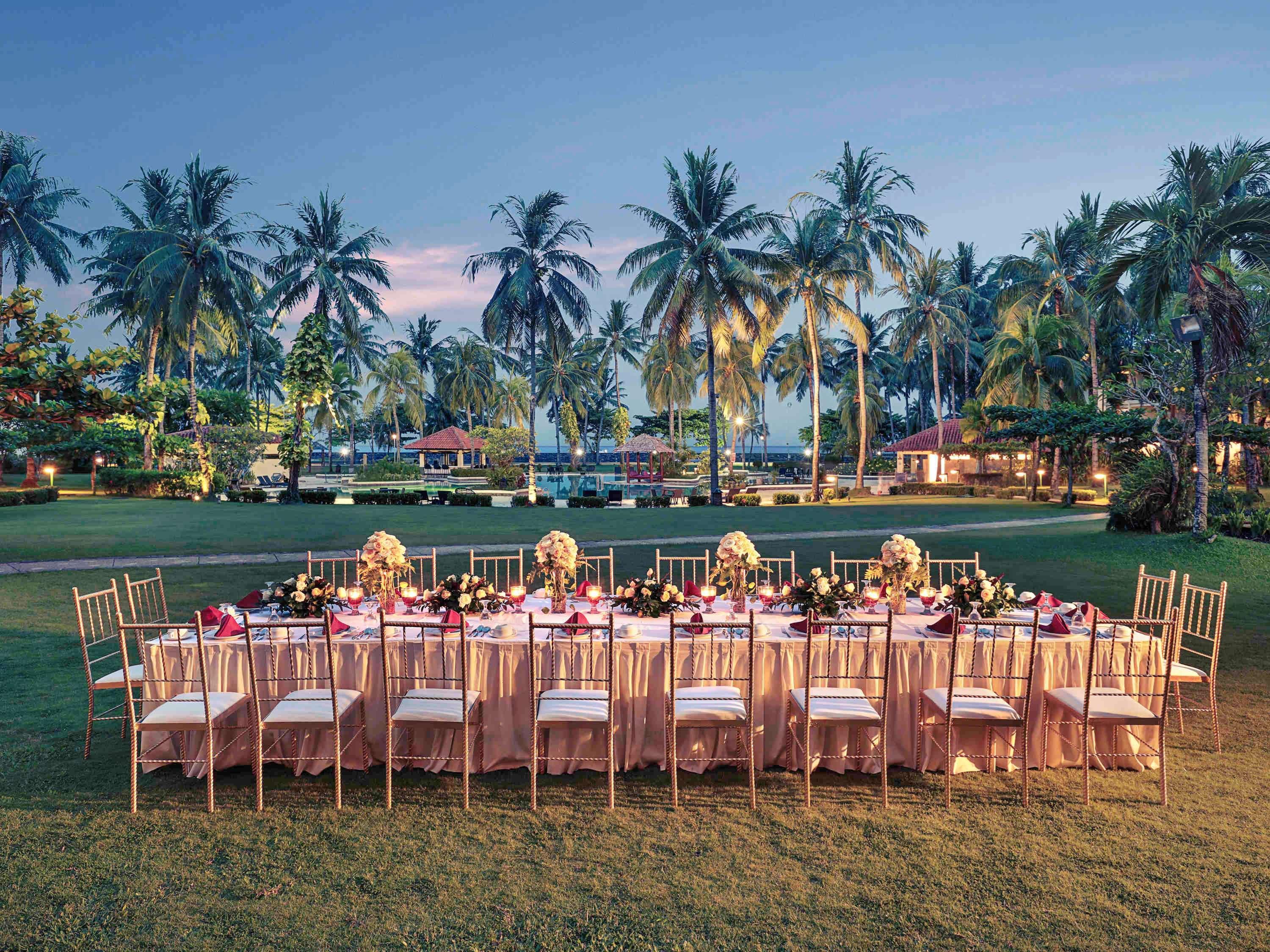 Manado Tateli Resort And Convention Exterior photo