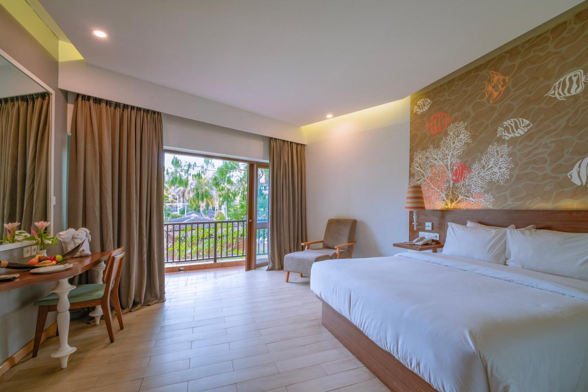 Manado Tateli Resort And Convention Exterior photo