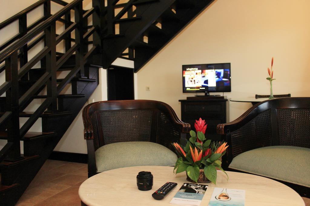Manado Tateli Resort And Convention Exterior photo
