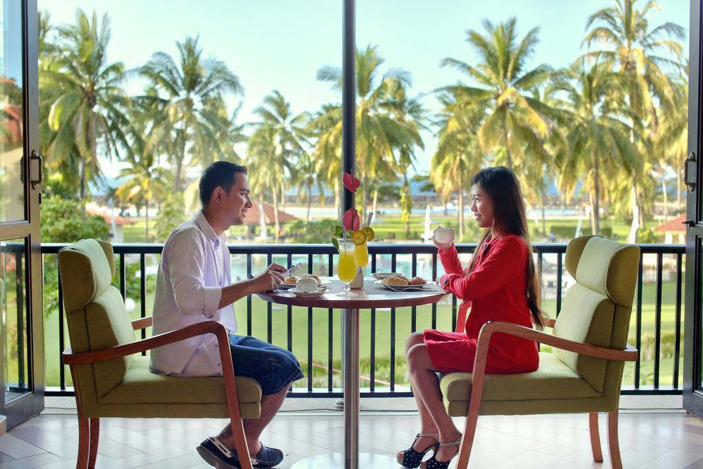 Manado Tateli Resort And Convention Exterior photo